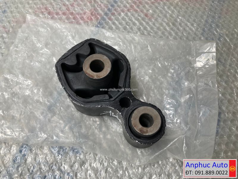 cao su chan may mazda 3.jpg